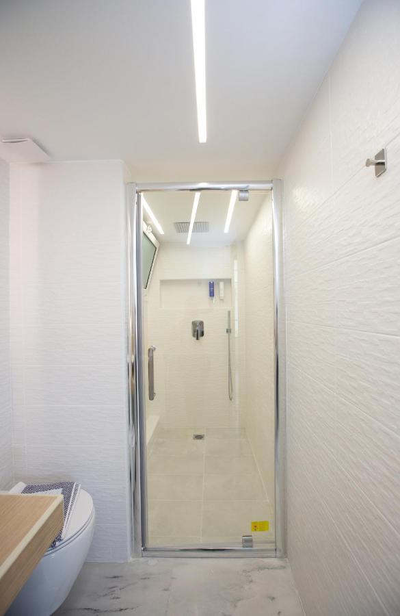 Melma Properties - Aria-Piraeus Central Penthouse Exteriör bild